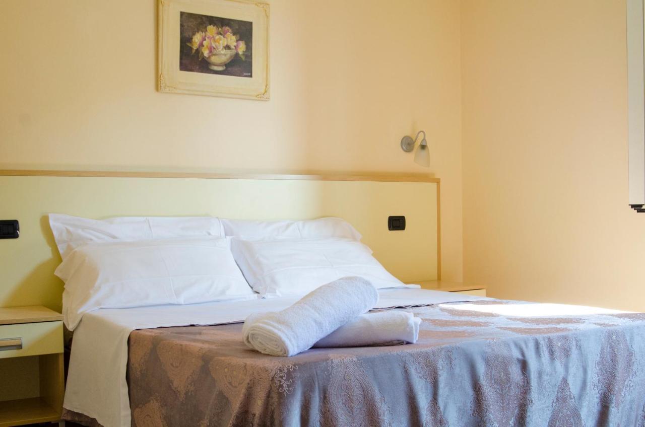 Residence Il Borgo Tortoreto ภายนอก รูปภาพ