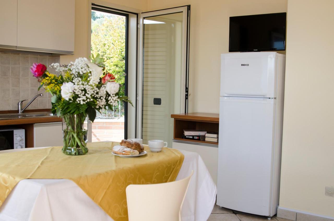 Residence Il Borgo Tortoreto ภายนอก รูปภาพ